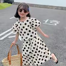 Dotted Chic Ensemble
