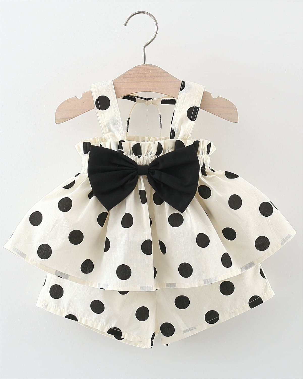 Polka Dot Flair Delight