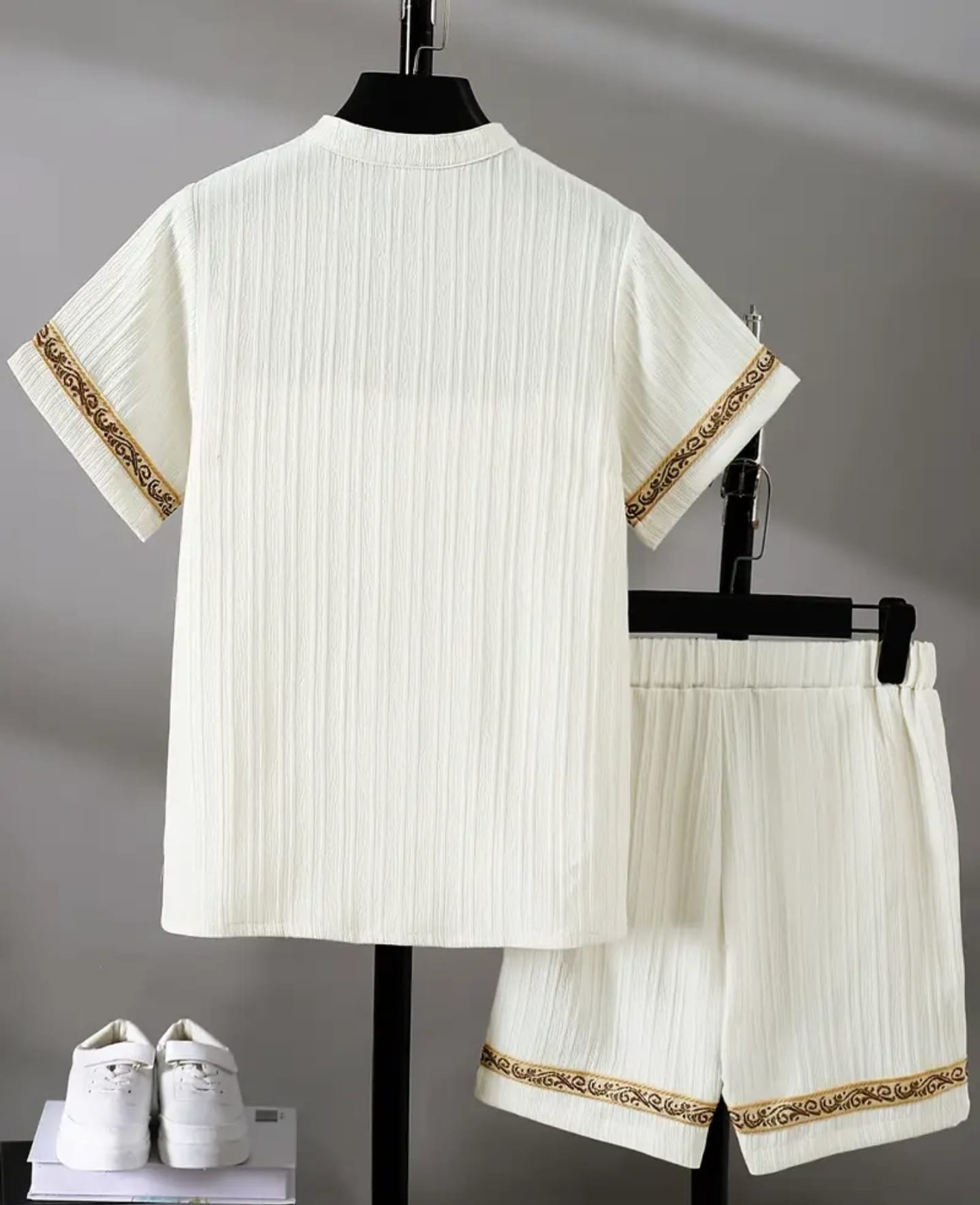 Royal Luxe Embroidered Set - Image 4