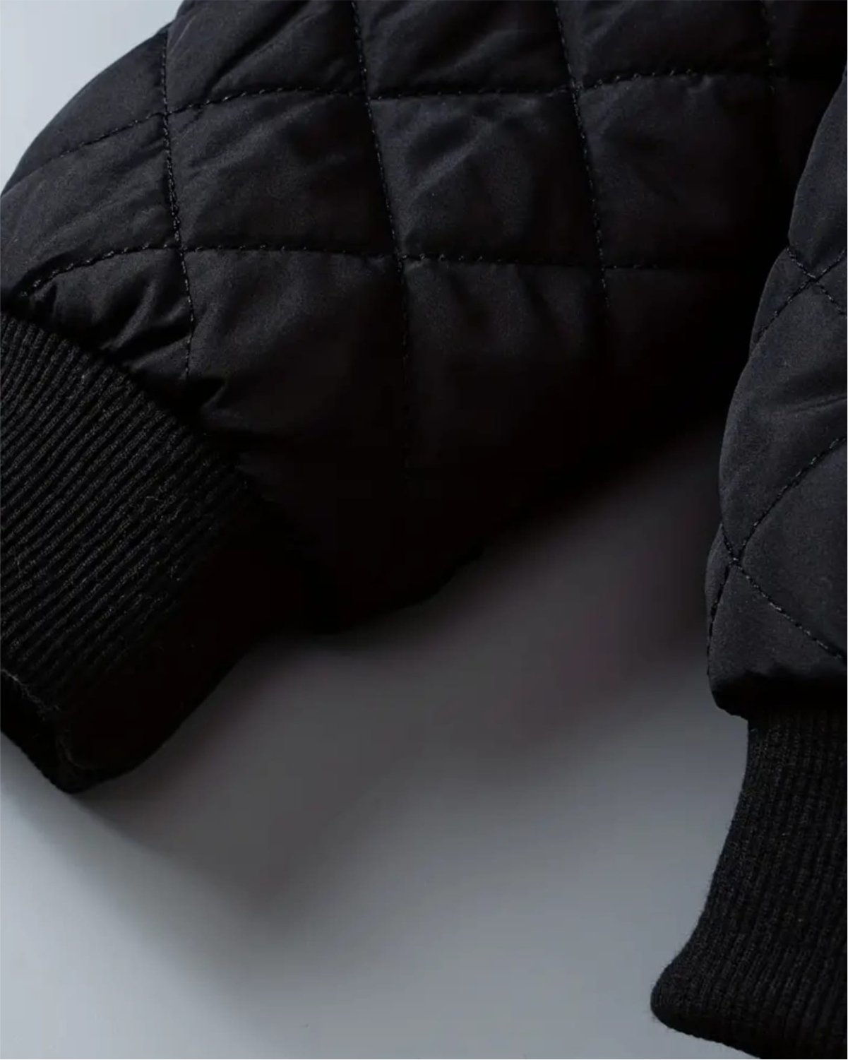 Cozy Quilted Hooded Jacket - Image 4