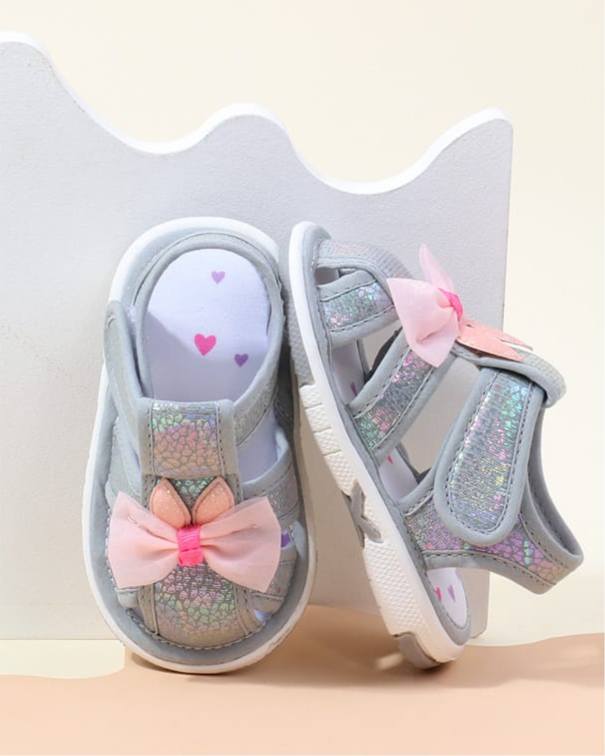 Twinkle Bow Sandals - Image 9